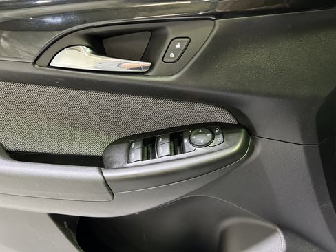 Used 2024 Chevrolet TrailBlazer LT w/ LT Cold Weather Package image 24