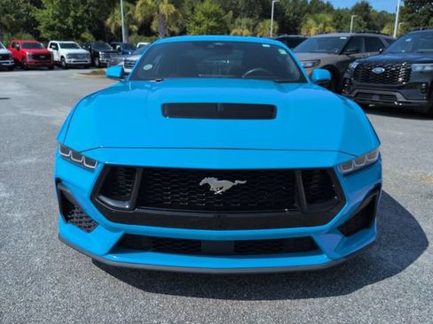 Used 2024 Ford Mustang GT RWD image 9