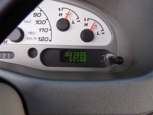 Used 2004 Ford Explorer Sport Trac XLT image 58