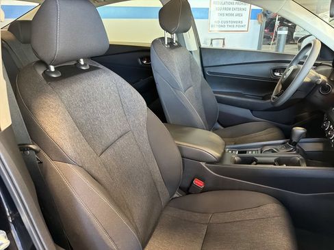 Certified 2025 Honda Accord SE image 31