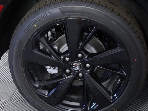 New 2025 Buick Envision Sport Touring image 7