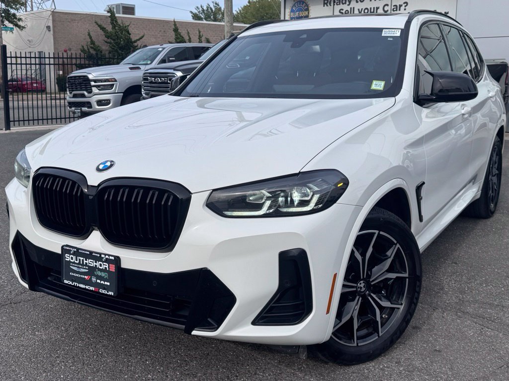 Used 2022 BMW X3 xDrive30i w/ M Sport Package 2 AWD/4WD image 3