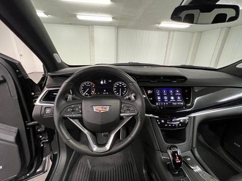 Certified 2024 Cadillac XT6 Sport w/ LPO, Floor Liner Package image 16