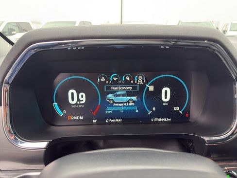 Used 2021 Ford F150 Lariat w/ Equipment Group 501A Mid image 13