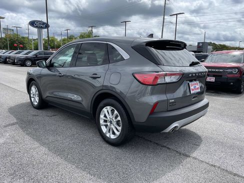 Used 2021 Ford Escape SE w/ Convenience Package FWD image 6