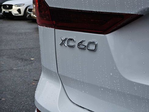 New 2026 Volvo XC60 B5 Plus w/ Climate Package image 16