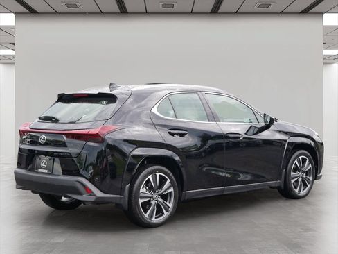 Used 2025 Lexus UX 300h AWD w/ Cold Area Package image 6