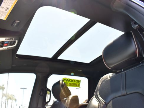 Used 2023 RAM 1500 Limited RWD image 19