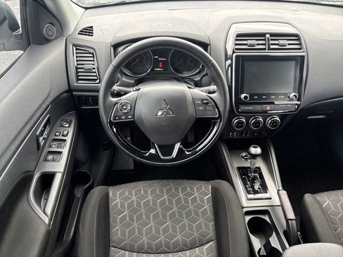 Used 2024 Mitsubishi Outlander Sport AWD image 13