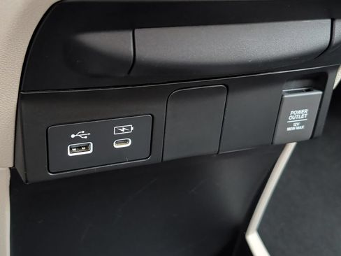 Used 2025 Honda Odyssey EX-L image 28