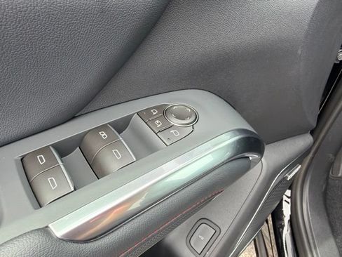New 2026 Chevrolet Traverse RS AWD/4WD image 11
