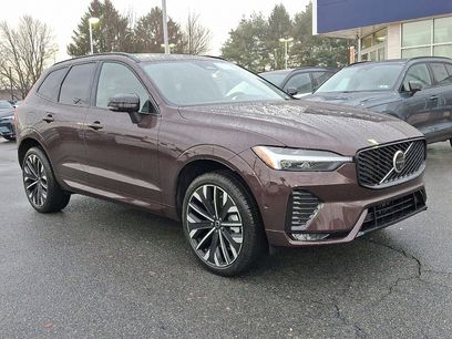 New 2026 Volvo XC60 B5 Ultra w/ Protection Package Premier
