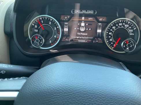 Used 2022 RAM 3500 Big Horn w/ Level C Equiment Group image 11