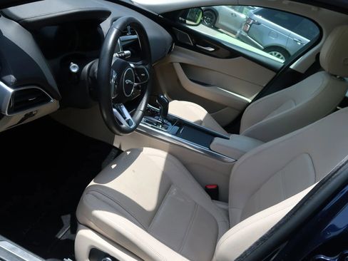 Used 2020 Jaguar XE S image 16