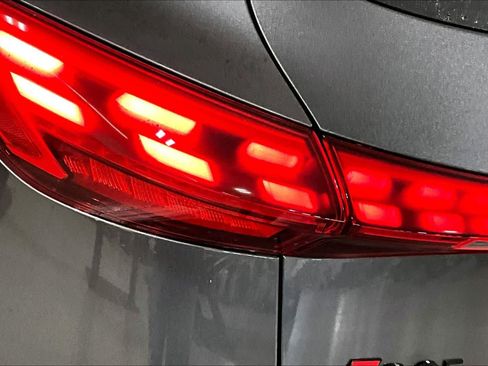 New 2025 Audi SQ5 Premium Plus image 14