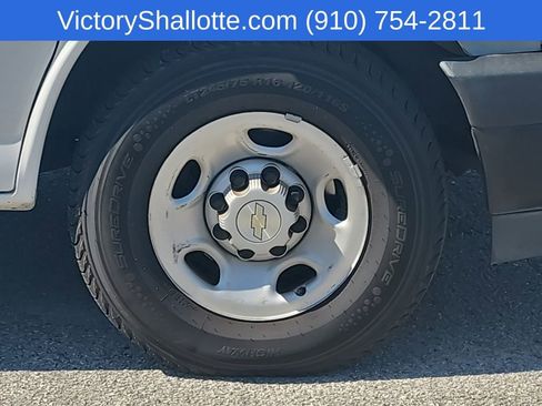 Used 2020 Chevrolet Express 2500 w/ Safety Package RWD image 27