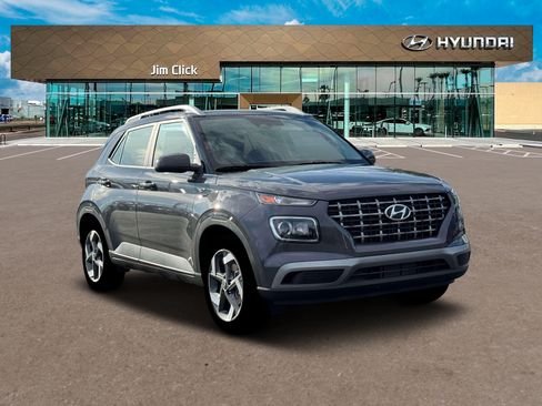 New 2026 Hyundai Venue SEL FWD image 11