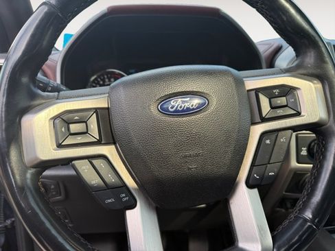 Used 2020 Ford F150 Platinum w/ Equipment Group 701A Luxury AWD/4WD image 8