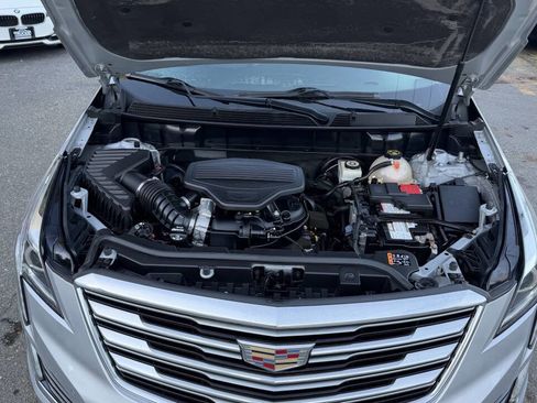 Used 2017 Cadillac XT5 Luxury w/ Driver Awareness Package image 13