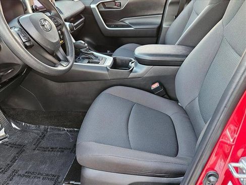 Used 2024 Toyota RAV4 LE image 14