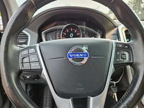 Used 2016 Volvo XC60 T5 Platinum AWD/4WD image 22