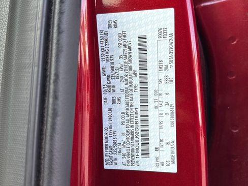 Used 2016 Ford Escape Titanium FWD image 23