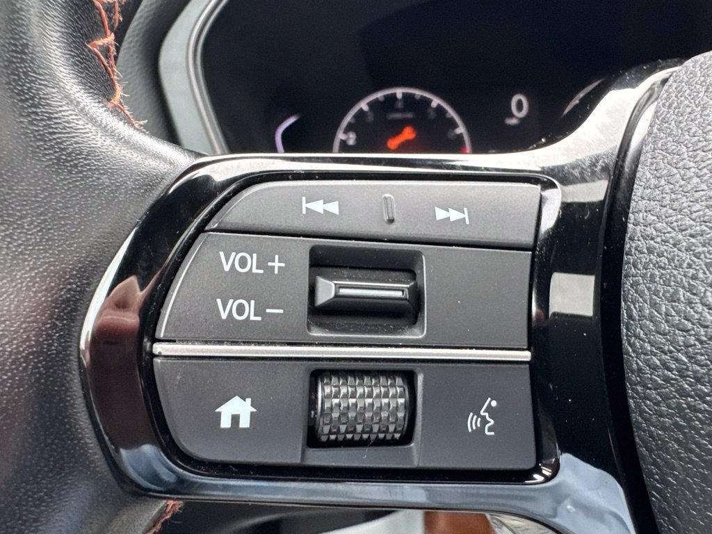 Used 2024 Honda Pilot TrailSport image 32