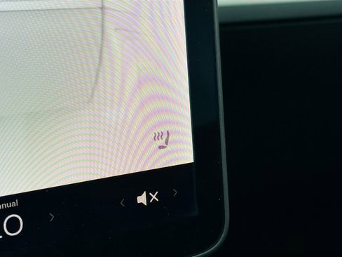 Used 2020 Tesla Model 3 Standard Range Plus RWD image 19