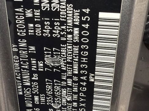 Used 2017 Kia Sorento LX image 32