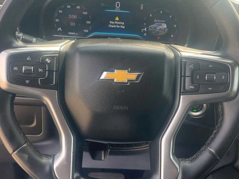 Used 2024 Chevrolet Tahoe LT RWD image 17