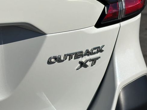 Used 2022 Subaru Outback Limited XT AWD/4WD image 28