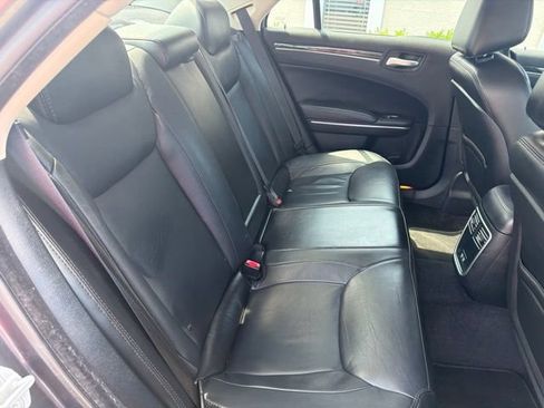 Used 2017 Chrysler 300 Limited RWD image 16