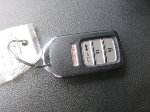 Used 2022 Honda Accord Sport image 30