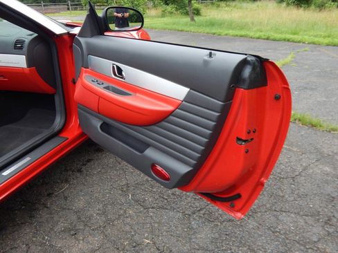 Used 2002 Ford Thunderbird RWD image 18