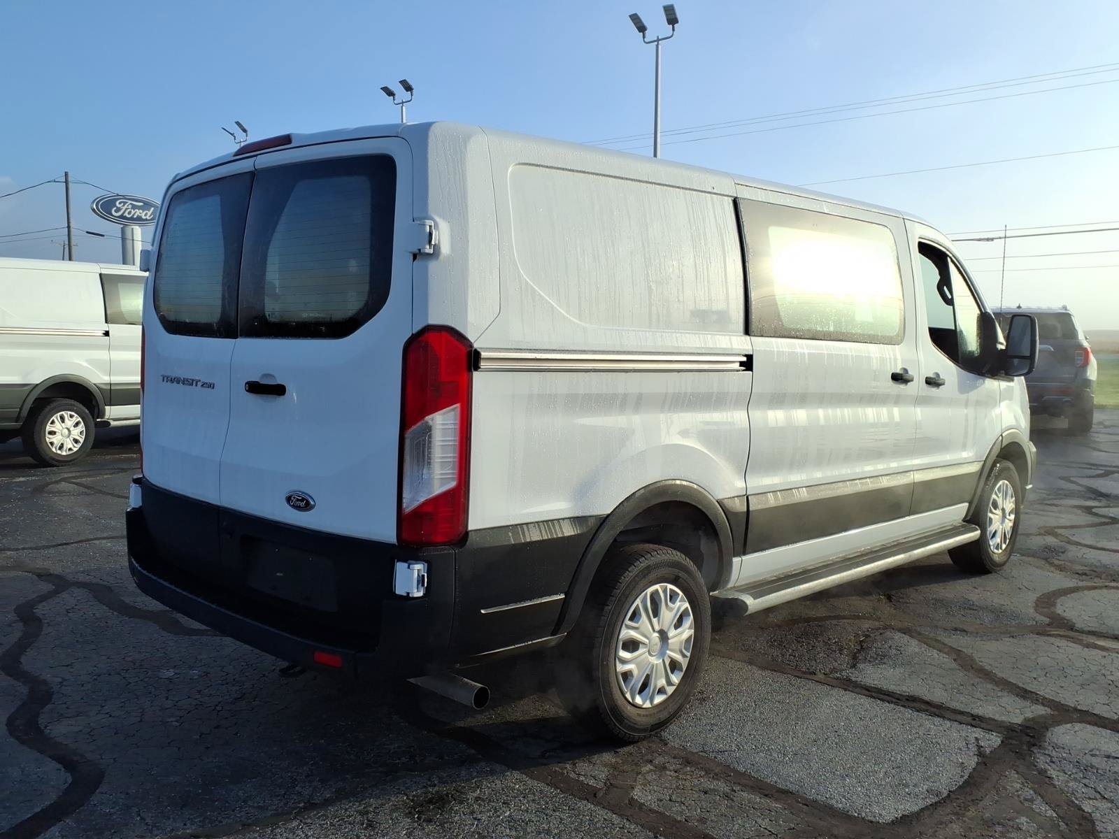 Used 2025 Ford Transit 250 Low Roof w/ Exterior Upgrade Package RWD image 3