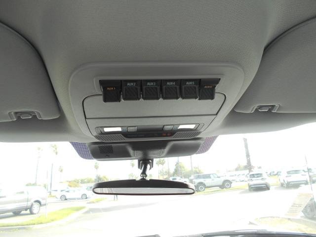 New 2024 Ford F550 4x4 Regular Cab Super Duty image 20