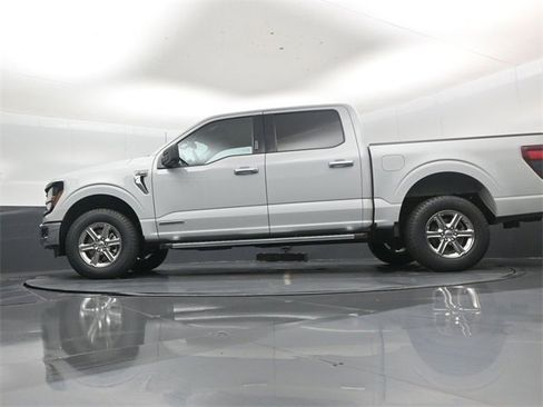 Used 2024 Ford F150 XLT w/ Mobile Office Package image 42