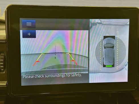 Used 2023 Ford Explorer Limited image 23