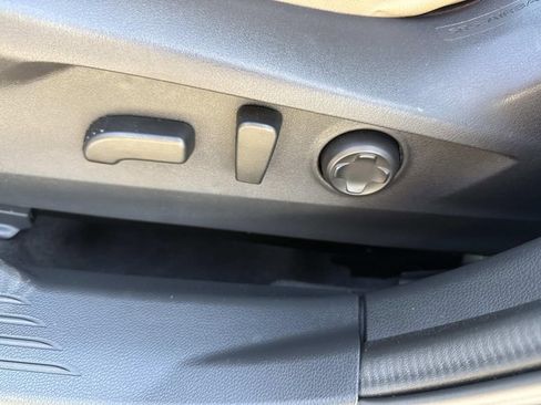 Used 2025 Subaru Legacy Limited w/ Popular Package #3 image 27