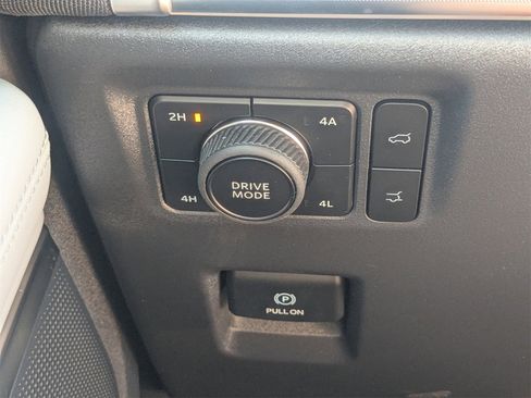 New 2025 Ford Expedition Max Platinum w/ Platinum Ultimate Package image 28