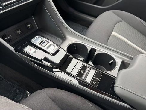 Certified 2023 Hyundai Sonata SEL image 28