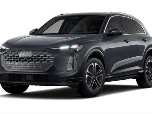 Used 2025 Audi Q5 Premium w/ Convenience Package AWD/4WD image 1