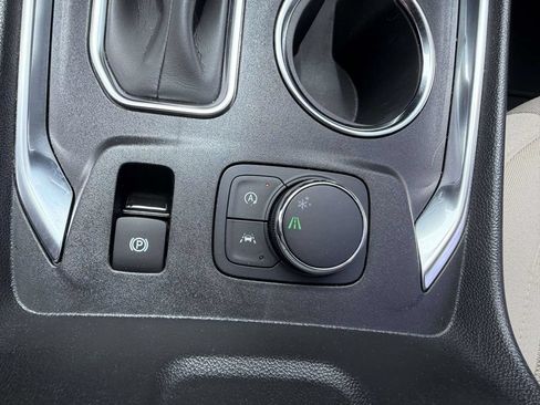Used 2023 Chevrolet Traverse LS w/ Safety Package FWD image 24