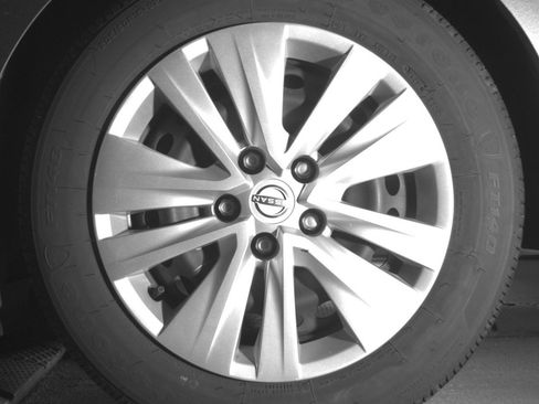 Used 2025 Nissan Sentra S FWD image 14