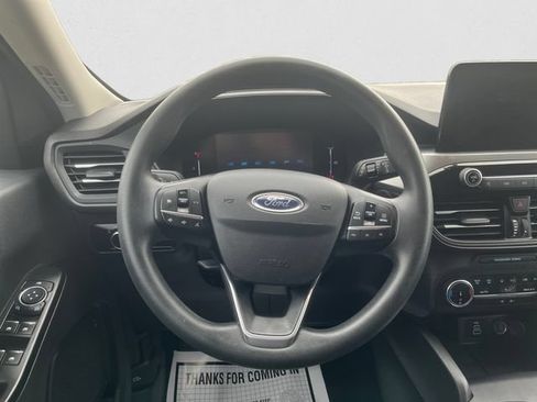 Used 2025 Ford Escape Active AWD/4WD image 12