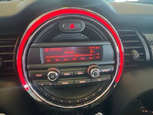 Used 2014 MINI Cooper S FWD image 25