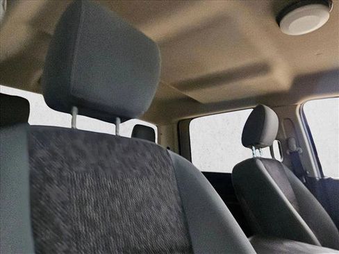 Used 2018 RAM 1500 4x4 Crew Cab w/ Protection Group image 22