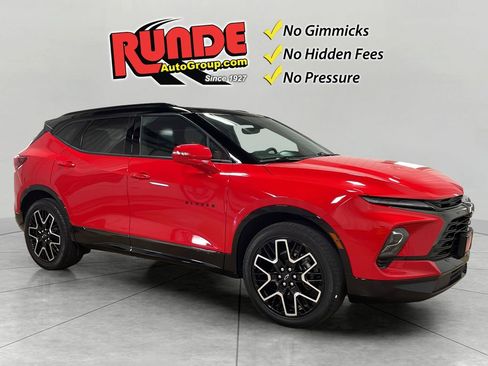 Used 2024 Chevrolet Blazer RS w/ Driver Confidence II Package AWD/4WD image 8