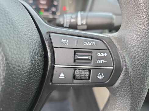 Certified 2025 Honda Accord LX image 17