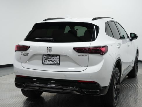 Used 2025 Buick Envision Sport Touring image 8